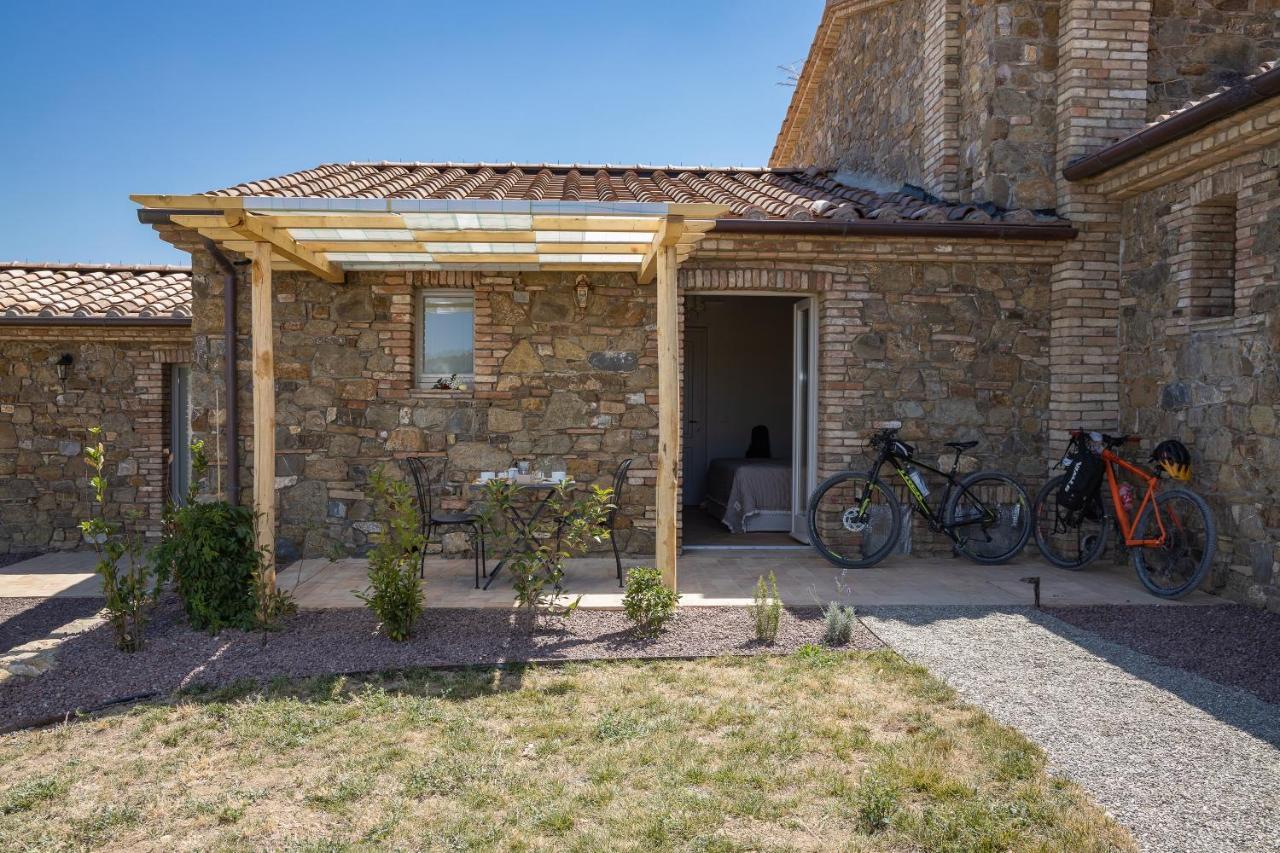 Agriturismo San Marcello กัสตีลีโยเน ดิ ออร์ชา ภายนอก รูปภาพ