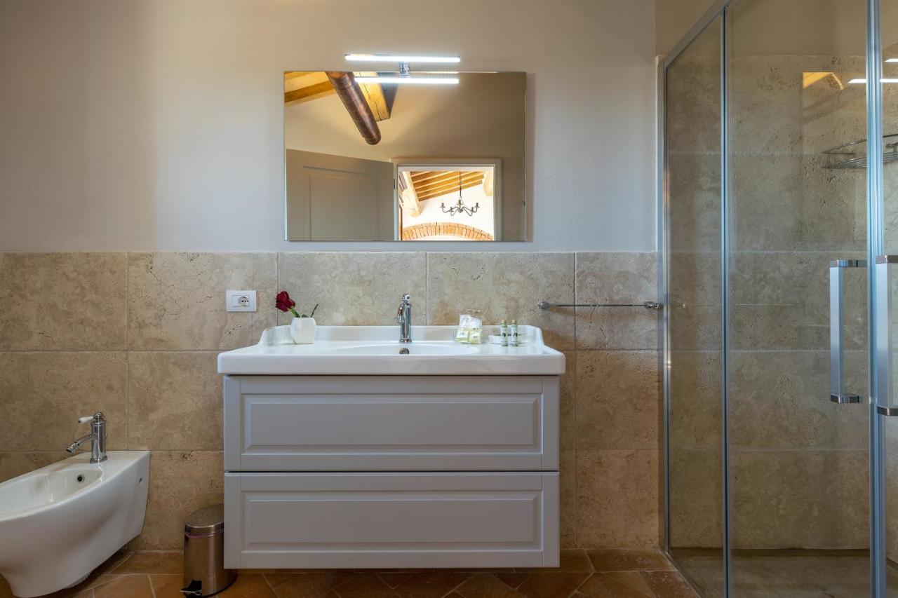 Agriturismo San Marcello กัสตีลีโยเน ดิ ออร์ชา ภายนอก รูปภาพ