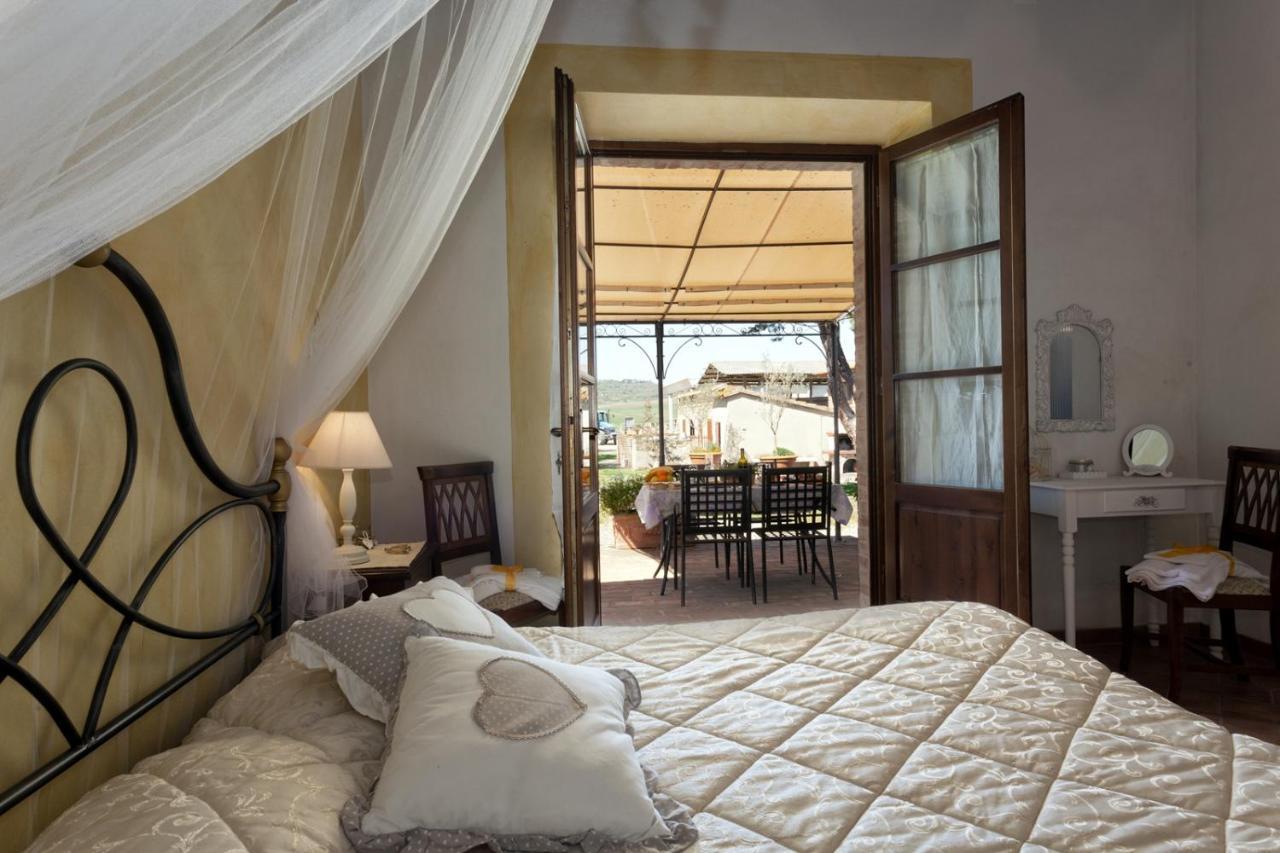 Agriturismo San Marcello กัสตีลีโยเน ดิ ออร์ชา ภายนอก รูปภาพ