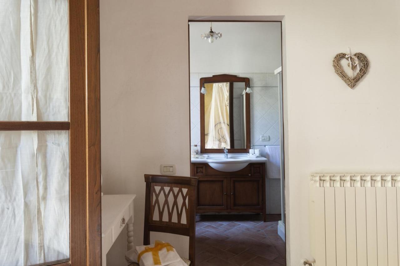Agriturismo San Marcello กัสตีลีโยเน ดิ ออร์ชา ภายนอก รูปภาพ